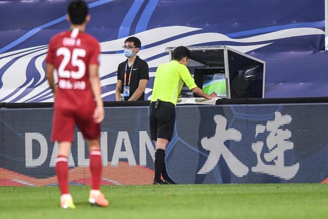 爱德华兹30分库里23分 森林狼大胜勇士4连胜